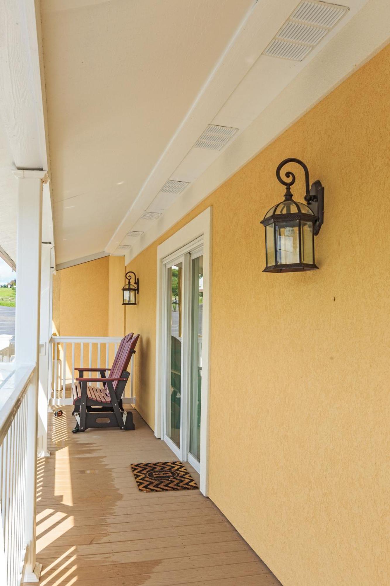 Berlin Resort Millersburg Eksteriør bilde